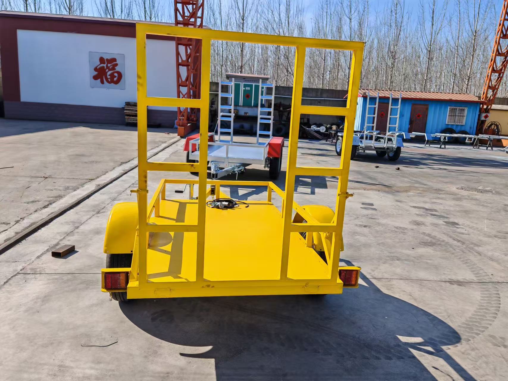 مقطورة مائلة سرير منخفض هيدرول - مراجعة Heavy Equipment Trailer وسعره